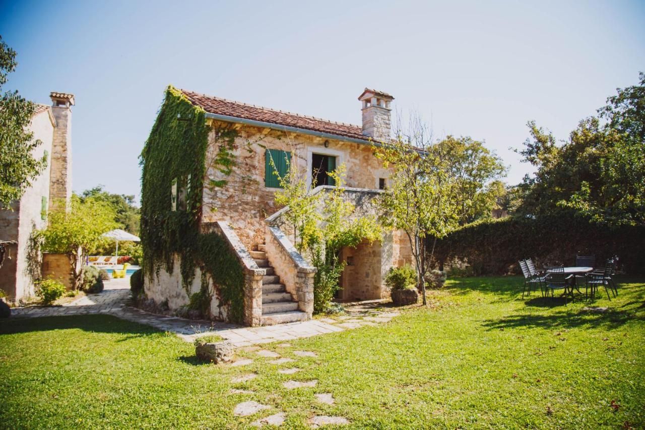 Arbalovija Rustic Villa Sivati Exterior foto